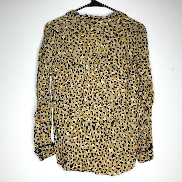 < Zara Chic Leopard Print Lightweight Blouse > - Picture 5 of 6